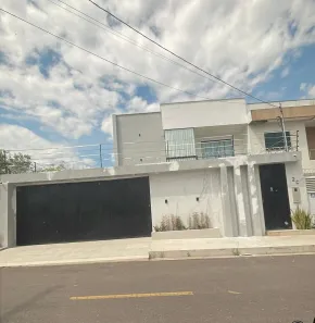 Sobrado com 3 Quartos para alugar, 137m² no Parque 10 de Novembro, Manaus