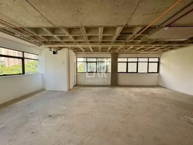 Sala Comercial à venda, 101m² no Santa Efigênia, Belo Horizonte