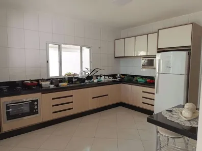 Sobrado com 3 Quartos à venda, 250m² no Jardim Novo Cambuí, Hortolândia