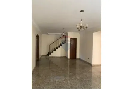Casa com 6 Quartos à venda, 1000m² no Taguatinga Norte, Brasília