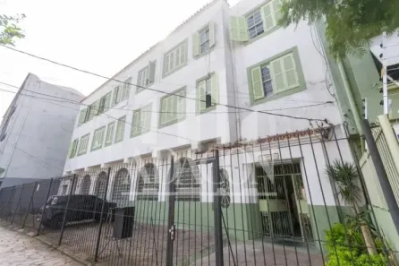 Kitnet com 1 Quarto para alugar, 28m² no Floresta, Porto Alegre