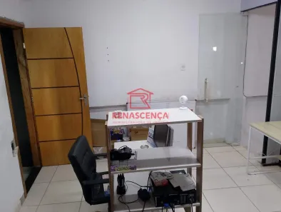 Galpão/Depósito/Armazém para alugar, 750m² no Realengo, Rio de Janeiro