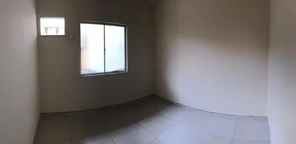 Casa com 1 Quarto para alugar, 10m² no Campo Grande, Rio de Janeiro