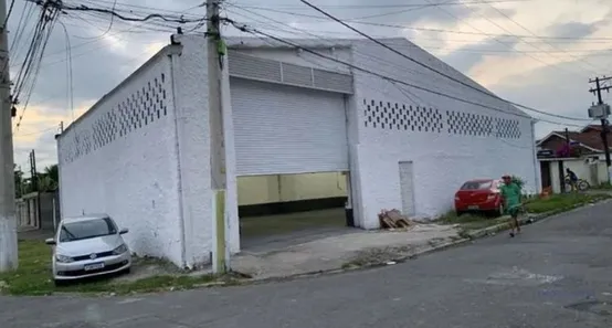 Galpão/Depósito/Armazém à venda, 375m² no Jardim Boa Esperança (Vicente de Carvalho), Guarujá