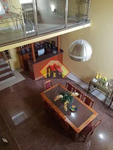 Casa de Condomínio com 3 Quartos para venda ou aluguel, 220m² no Jardim Independência, Taubaté
