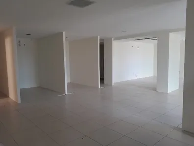 Ponto Comercial para alugar, 232m² no Pituba, Salvador