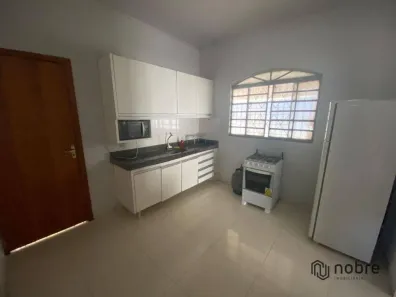 Casa com 3 Quartos para venda ou aluguel, 140m² no Setor Bela Vista (Taquaralto), Palmas