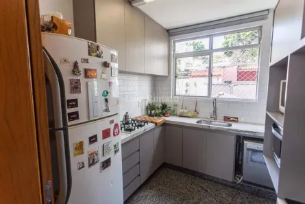 Apartamento com 3 Quartos para alugar, 90m² no Santo Antônio, Belo Horizonte