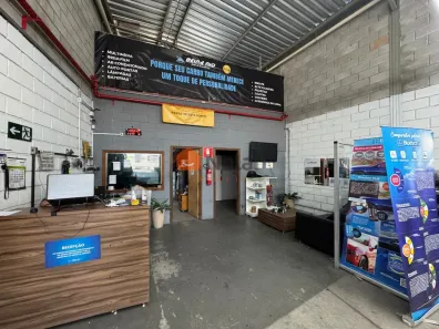 Sala Comercial à venda, 330m² no Nossa Senhora das Graças, Santa Luzia