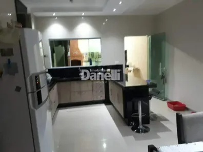 Casa com 2 Quartos para alugar, 167m² no Condomínio Residencial Tecoara, Taubaté