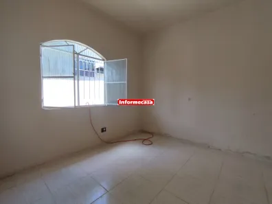 Casa com 1 Quarto para alugar, 35m² no Centro, Nova Iguaçu