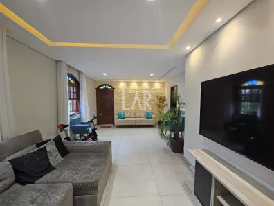 Casa com 3 Quartos à venda, 160m² no São Marcos, Belo Horizonte