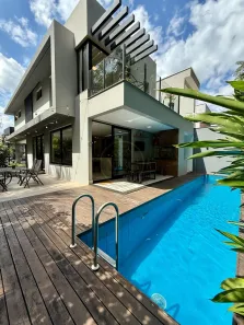 Casa de Condomínio com 3 Quartos à venda, 230m² no Aleixo, Manaus