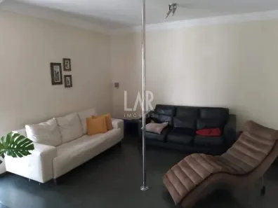 Casa com 5 Quartos à venda, 270m² no São José, Belo Horizonte