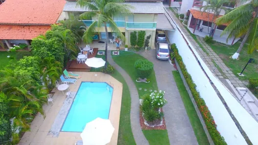 Casa com 5 Quartos para venda ou aluguel, 250m² no Itapuã, Salvador