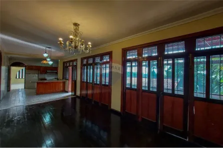 Casa com 4 Quartos à venda, 736m² no Aleixo, Manaus