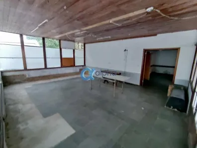 Galpão/Depósito/Armazém para alugar, 80m² no Quarteirão Brasileiro, Petrópolis