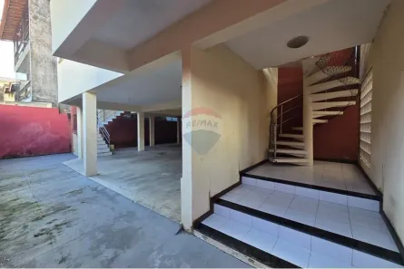 Casa com 6 Quartos à venda, 404m² no Itapuã, Salvador