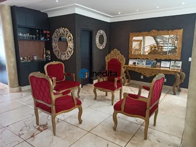 Sobrado com 5 Quartos para alugar, 550m² no Jardins Paris, Goiânia