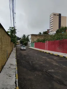 Lote/Terreno à venda, 330m² no Jardim Placaford, Salvador