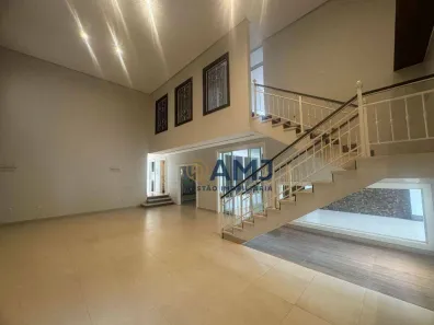 Casa de Condomínio com 4 Quartos para alugar, 420m² no Jardim Florença, Goiânia