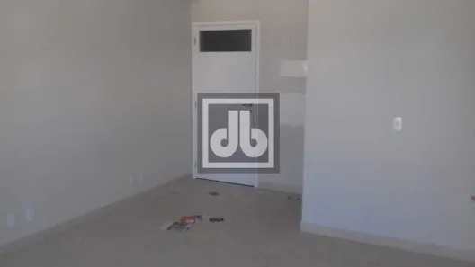 Sala Comercial à venda, 25m² no São Domingos, Niterói