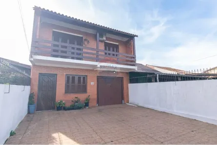 Sobrado com 3 Quartos à venda, 160m² no Jardim do Bosque, Cachoeirinha