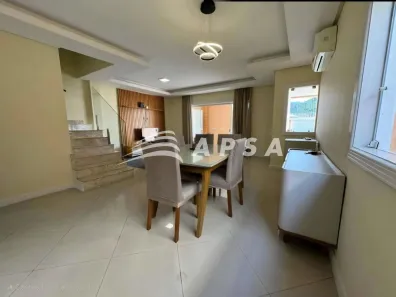 Casa com 5 Quartos para alugar, 300m² no Barra da Tijuca, Rio de Janeiro