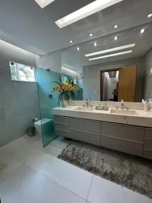 Casa de Condomínio com 4 Quartos para alugar, 385m² no Residencial Granville, Goiânia