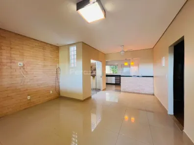 Casa com 3 Quartos para alugar, 200m² no Setor Habitacional Jardim Botânico, Brasília