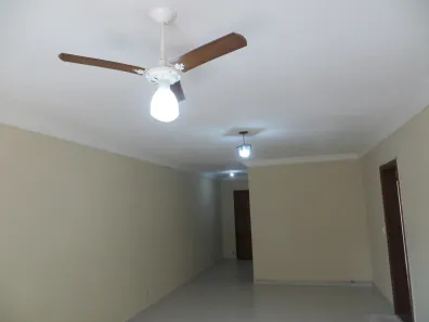 Apartamento com 3 Quartos para alugar, 140m² no Freguesia (Ilha do Governador), Rio de Janeiro