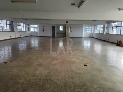 Sala Comercial para alugar, 550m² no Santa Efigênia, Belo Horizonte
