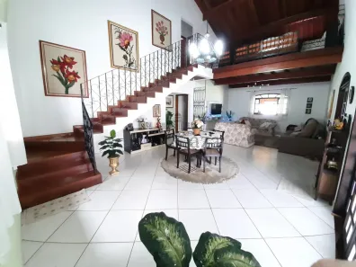 Fazenda/Sítio com 4 Quartos à venda, 383m² no Loteamento Parque Vera Cruz, Tremembé