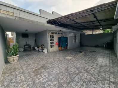 Casa com 3 Quartos à venda, 300m² no Dom Pedro I, Manaus