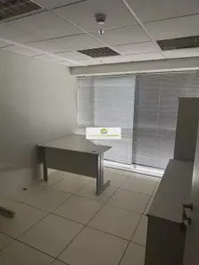 Sala Comercial para alugar, 80m² no Espinheiro, Recife