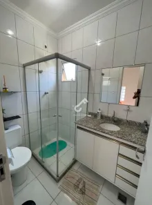Casa com 4 Quartos para venda ou aluguel, 132m² no Buraquinho, Lauro de Freitas