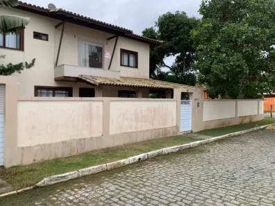 Casa de Condomínio com 4 Quartos para venda ou aluguel, 150m² no Busca Vida (Abrantes), Camaçari