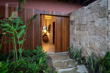 Casa de Condomínio com 5 Quartos para venda ou aluguel, 352m² no Trancoso, Porto Seguro