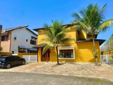 Casa de Condomínio com 4 Quartos à venda, 381m² no Enseada, Guarujá