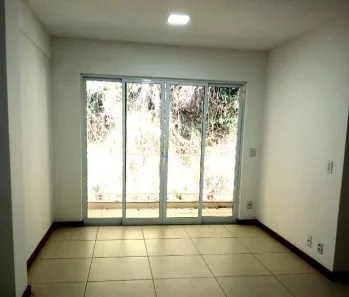 Apartamento com 2 Quartos para alugar, 62m² no Pedro do Rio, Petrópolis