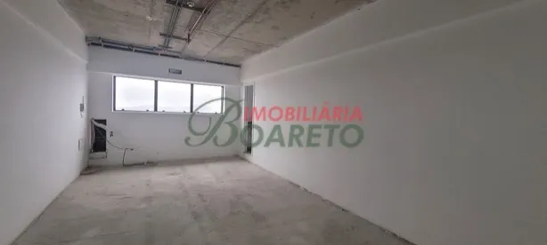 Sala Comercial à venda, 31m² no Vila Bocaina, Mauá