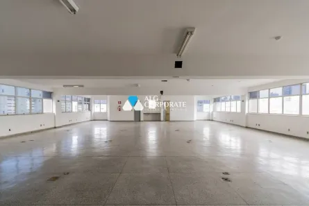 Ponto Comercial para alugar, 543m² no Santa Efigênia, Belo Horizonte