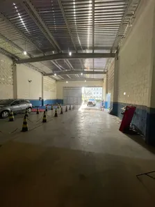 Galpão/Depósito/Armazém à venda, 300m² no Recreio Ipitanga, Lauro de Freitas