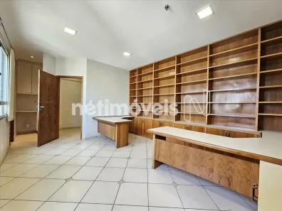 Sala Comercial à venda, 35m² no Lourdes, Belo Horizonte
