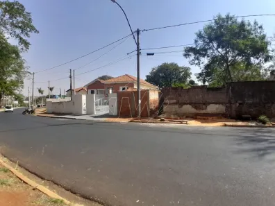Lote/Terreno à venda, 300m² no Centro, Araraquara