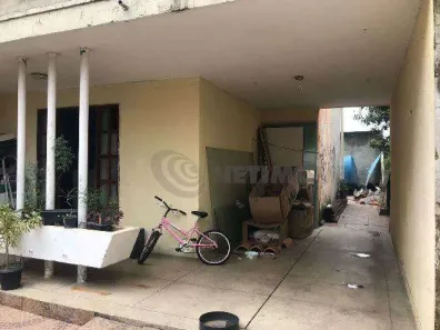 Casa com 5 Quartos à venda, 258m² no Monsenhor Messias, Belo Horizonte