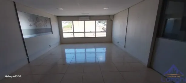 Galpão/Depósito/Armazém com 1 Quarto para alugar, 1600m² no Cidade Nova, Caxias do Sul