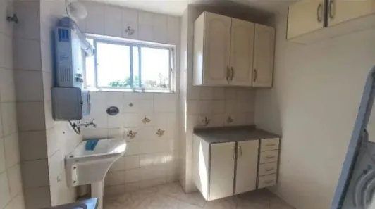 Apartamento com 2 Quartos para alugar, 50m² no Tanque, Rio de Janeiro
