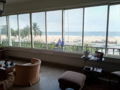 Apartamento com 4 Quartos para alugar, 357m² no Copacabana, Rio de Janeiro