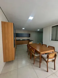 Casa de Condomínio com 3 Quartos para venda ou aluguel, 200m² no Capuava, Goiânia